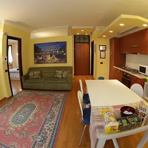 Appartement House, Bergame